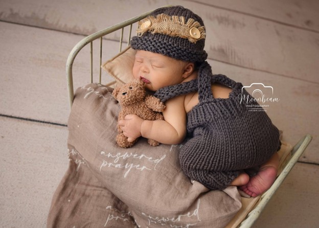 newborn family session